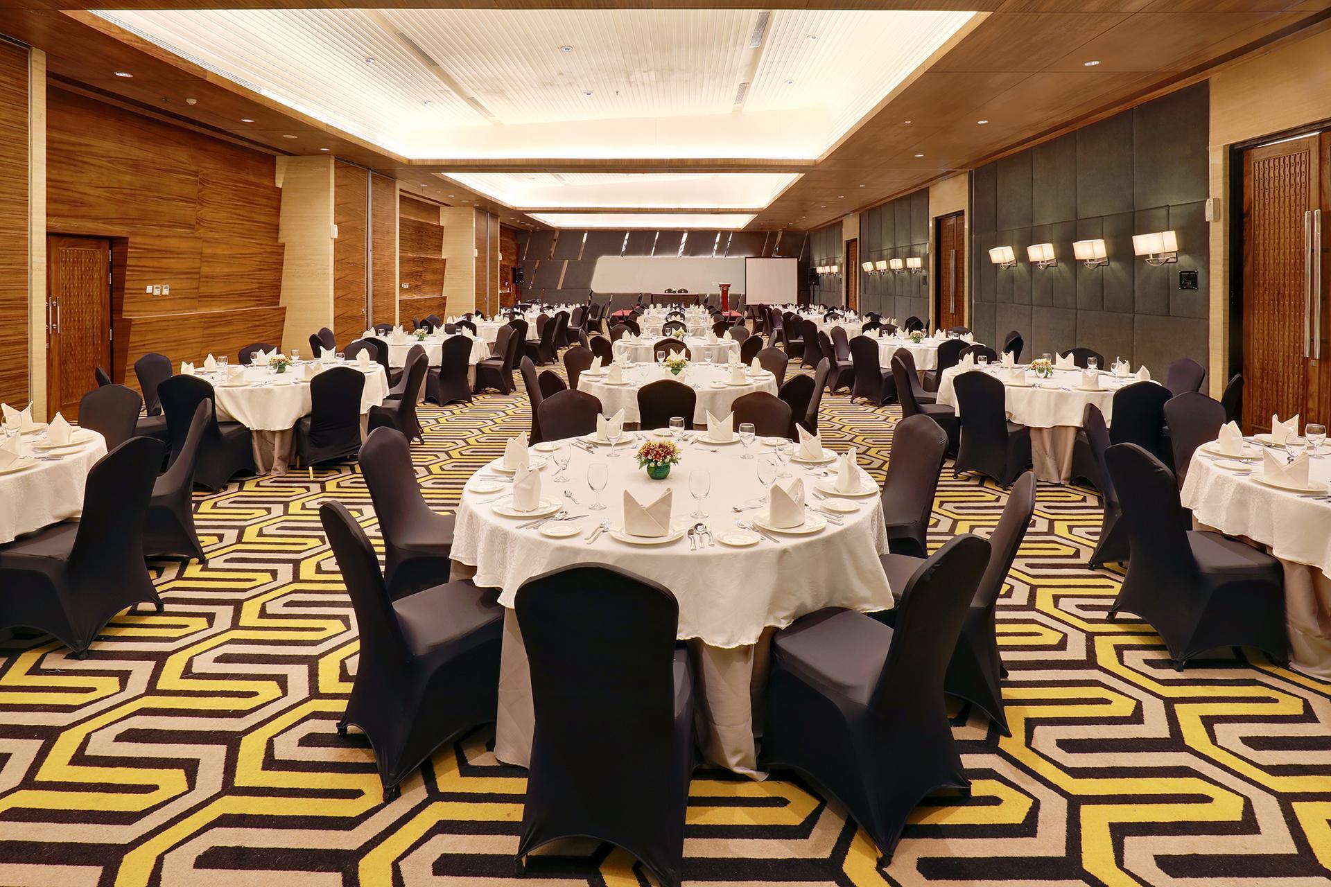 Hotel Ciputra Cibubur Managed By Swiss-Belhotel International Exterior photo