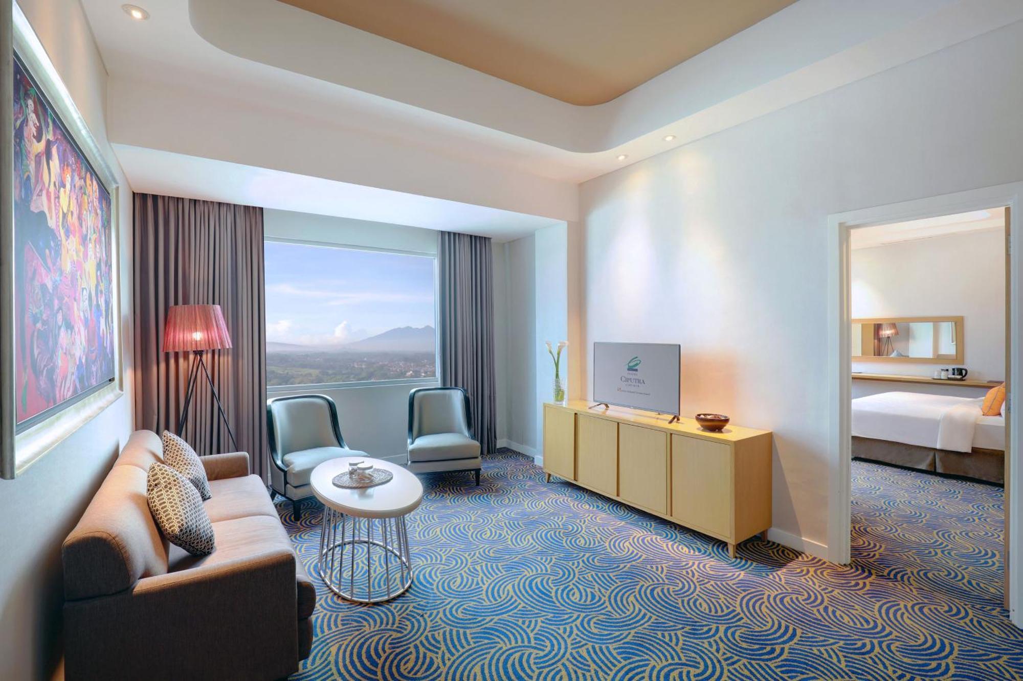 Hotel Ciputra Cibubur Managed By Swiss-Belhotel International Exterior photo