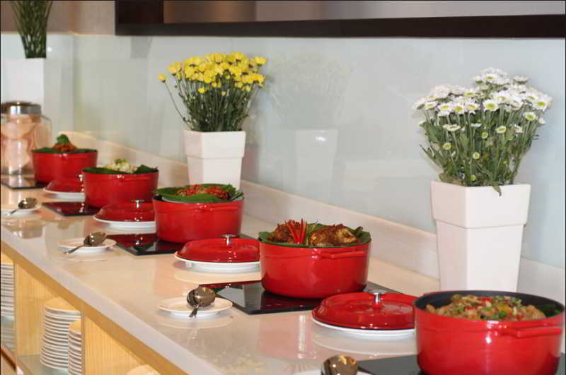 Hotel Ciputra Cibubur Managed By Swiss-Belhotel International Exterior photo
